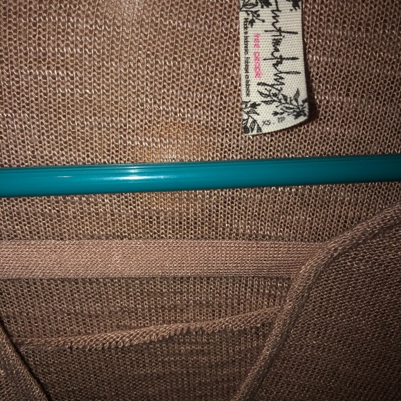 Small - Picture 3 of 3